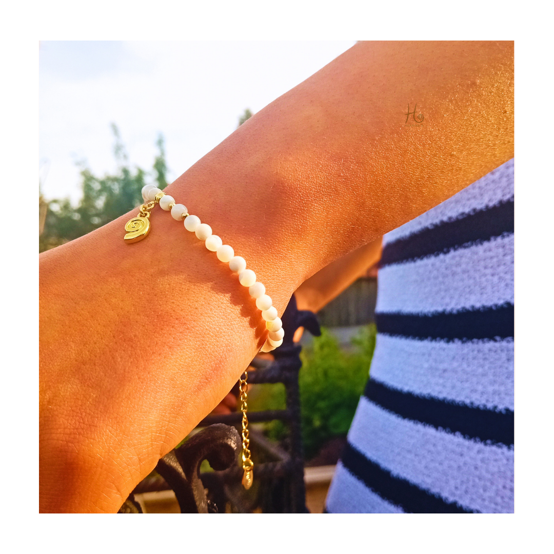 Armband ✿ Corra - Sötvattenskal & 18k Guldplätering