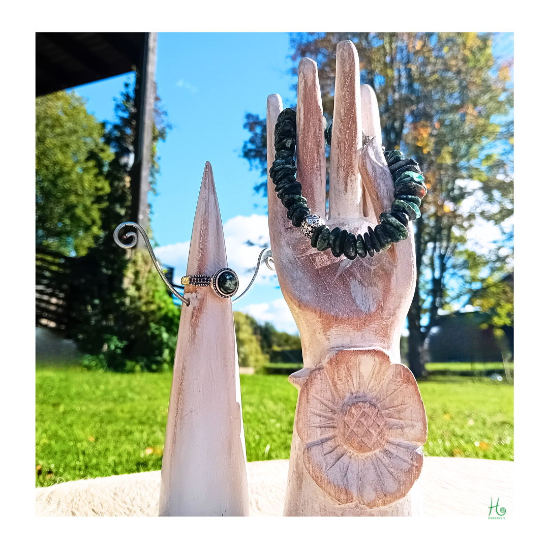 Armband och ring med serafinit i 925 sterling silver från HerMine`s