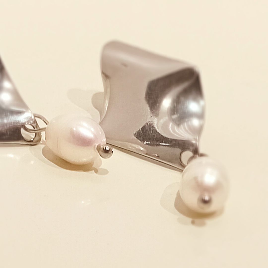 Curve • Stainless-Essential